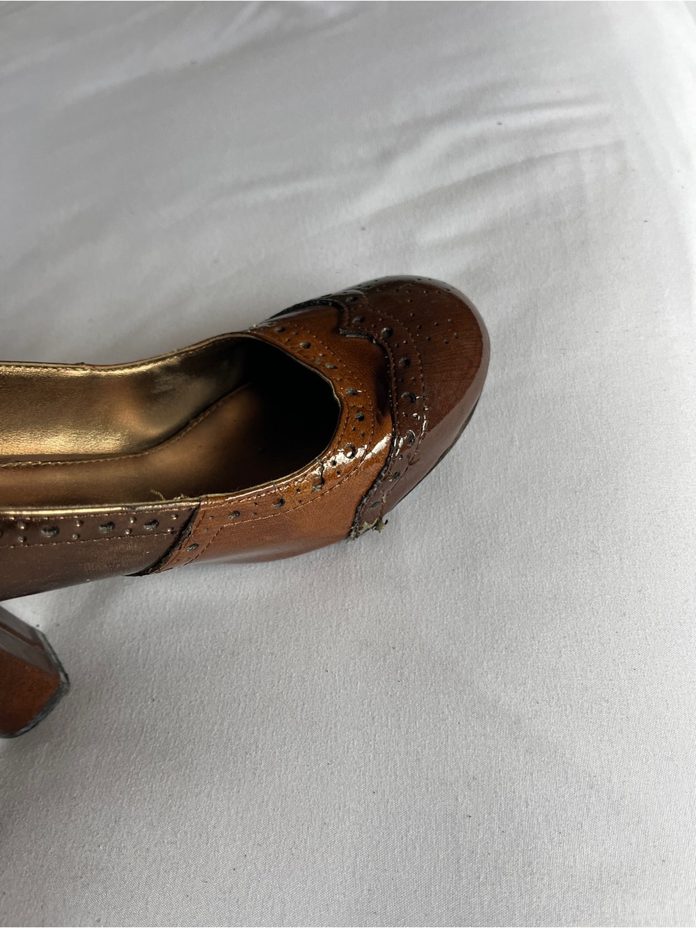 Mossimo Women Size 5.5 Brown Bronze Patent Wingtip Oxford Mary Jane Block Heels - Picture 16 of 16